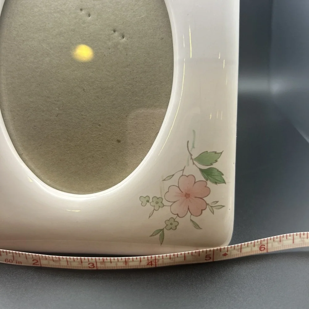 Vintage Cottage Country Core Ceramic Picture Frames Floral‎ Motif 3.5 X 5 Set